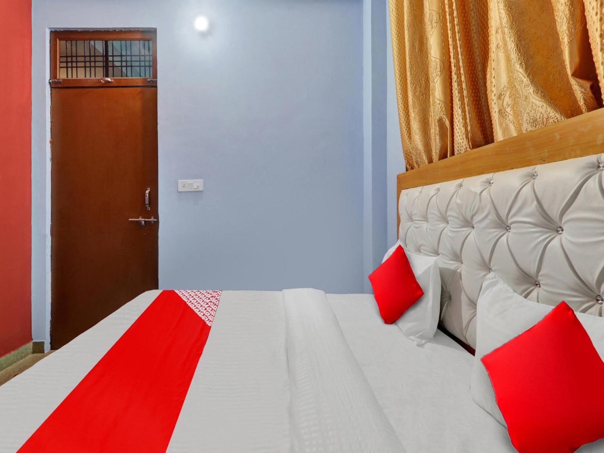 Hotel O Aradhya Galaxy Bhauli Exteriér fotografie